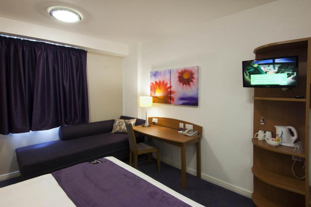 Premier Inn Norwich - Broadlands Park ソープ・セント・アンドリュー エクステリア 写真