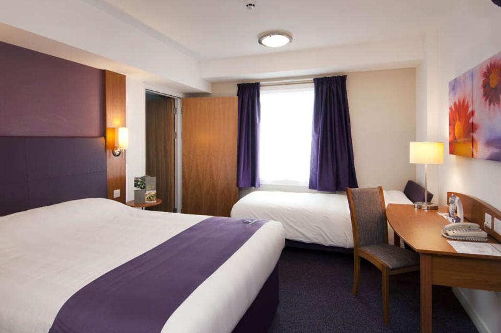 Premier Inn Norwich - Broadlands Park ソープ・セント・アンドリュー 部屋 写真