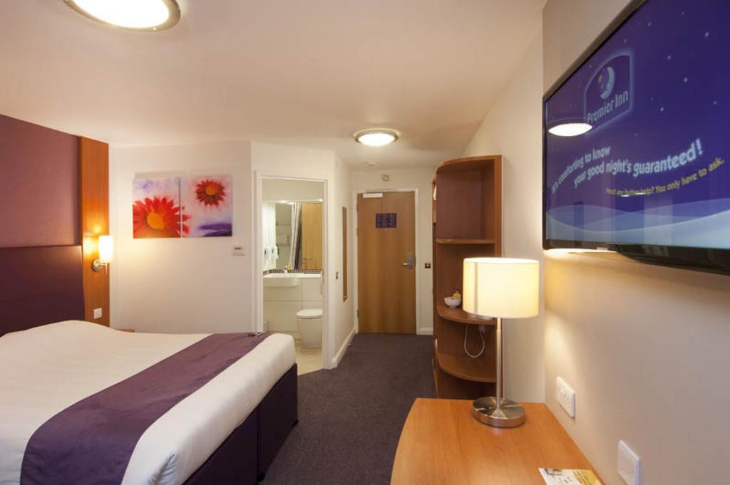 Premier Inn Norwich - Broadlands Park ソープ・セント・アンドリュー エクステリア 写真