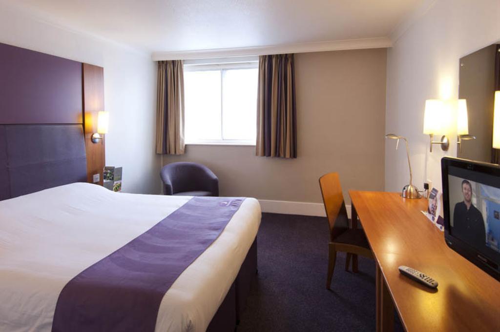 Premier Inn Norwich - Broadlands Park ソープ・セント・アンドリュー 部屋 写真